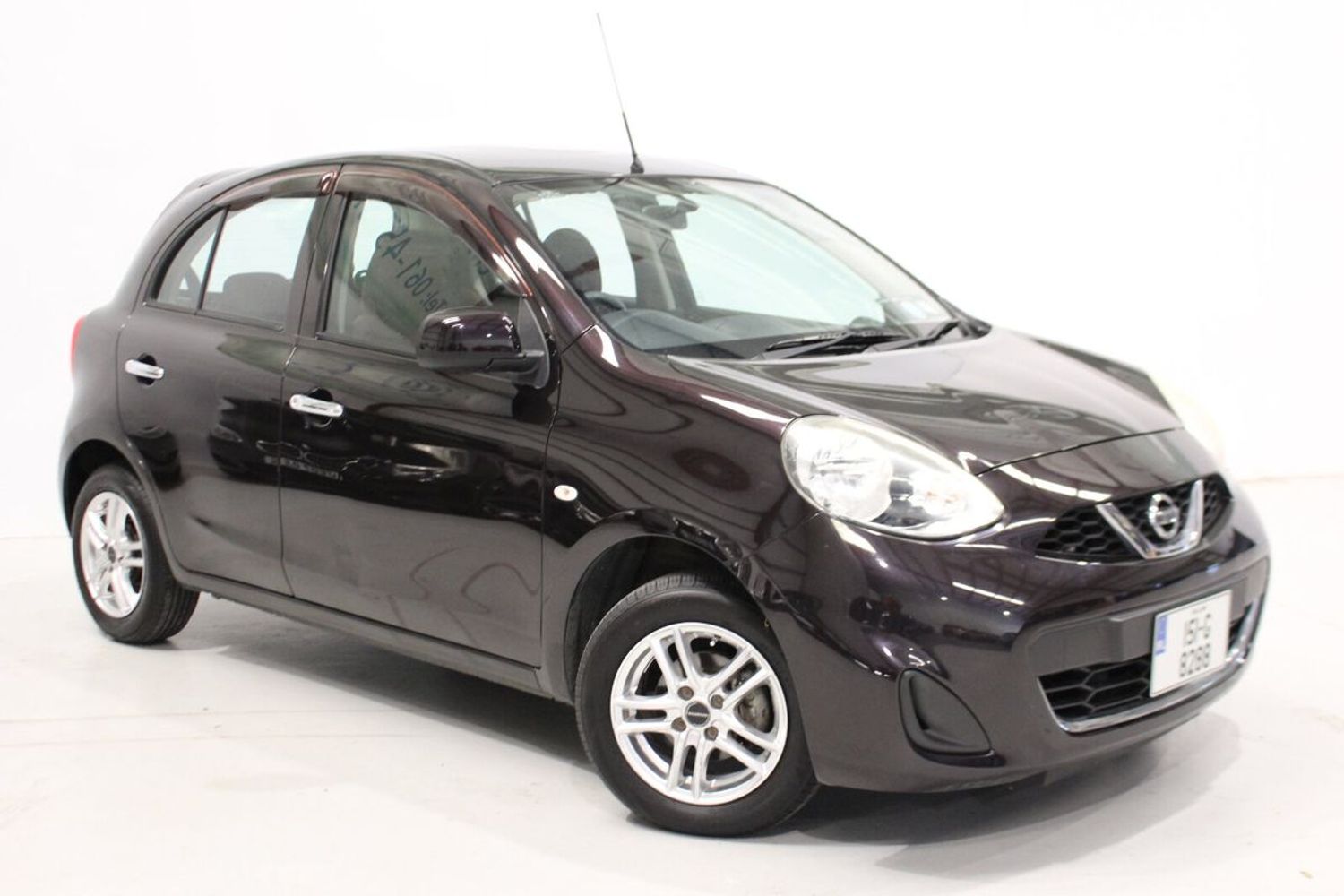 2015 Nissan March