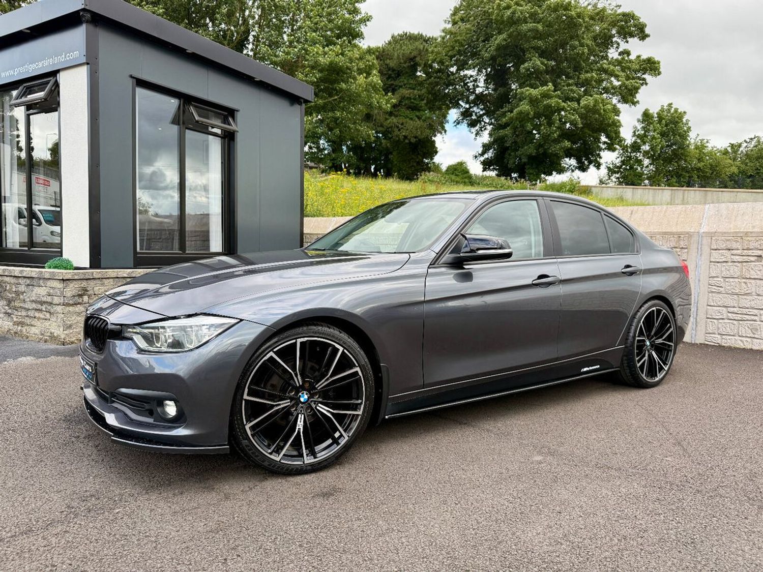 2018 BMW 3-Series