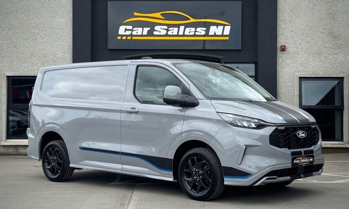 2024 Ford Transit Custom