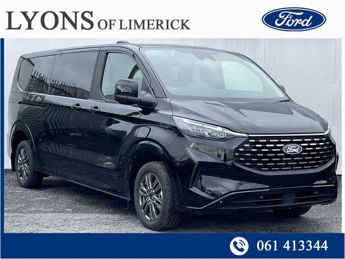 2025 Ford Tourneo